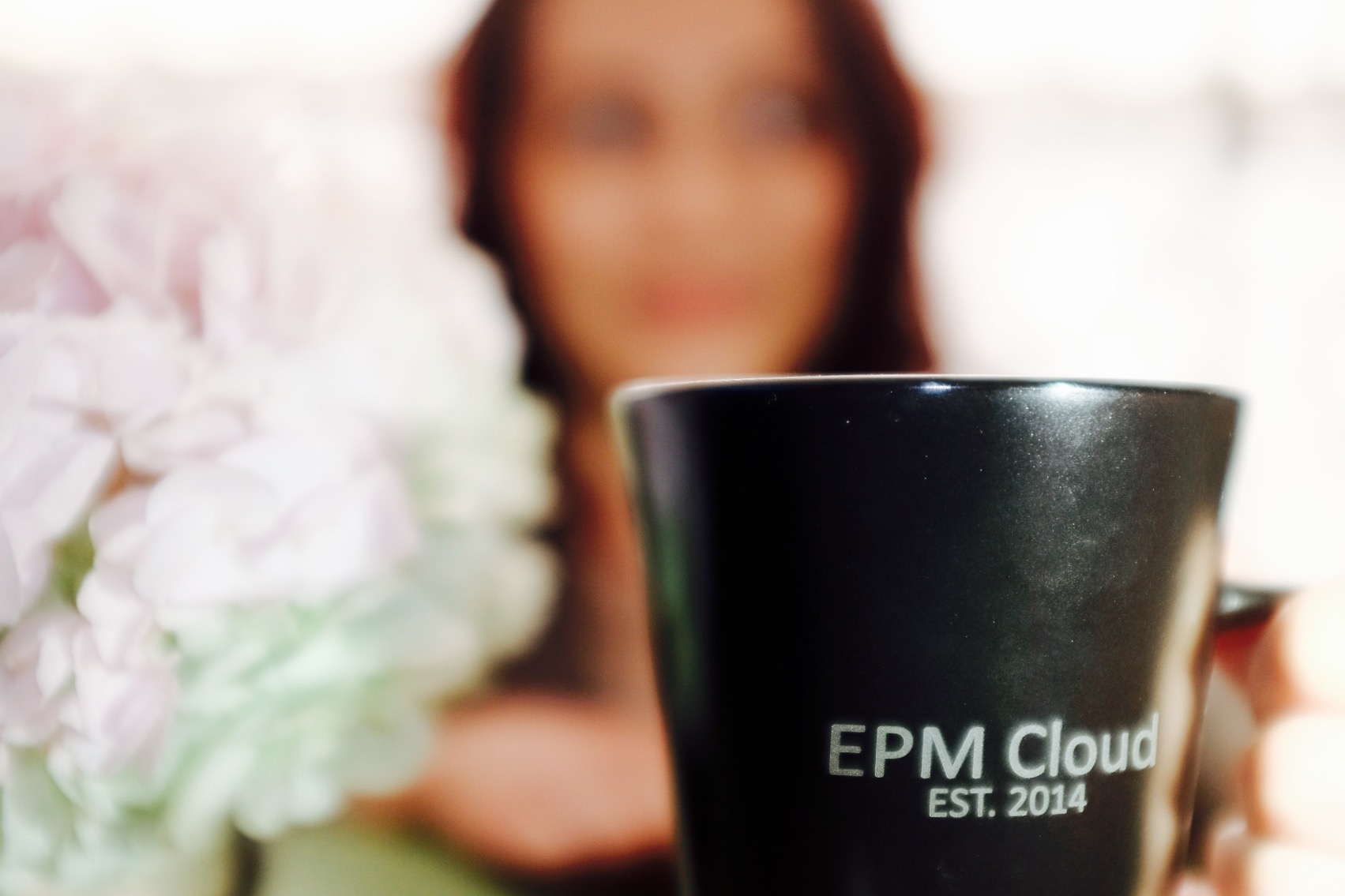 Mug-Looking to the Side-Full Flowers